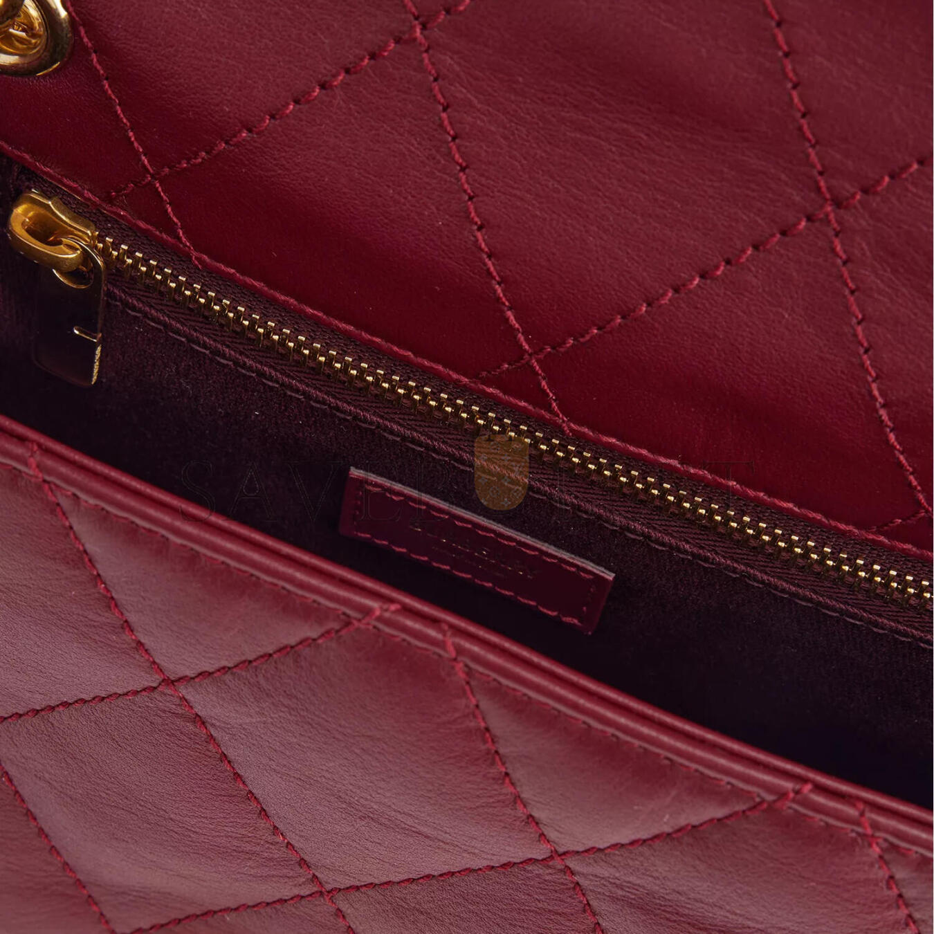 Bv*b*rry small strand quilted leather shoulder bag 81112601 (20.5*16*7.5cm)